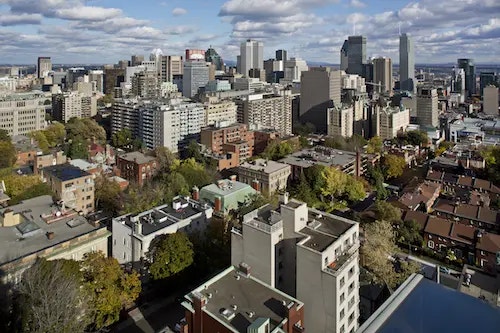 1400 Avenue des Pins Ouest — photo 3