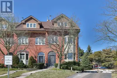 Luxury lakeside living in Bronte's coveted Schooner's Reach. Completely reimagined from top to botto...