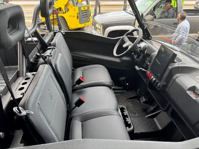 2026 Segway UT10 PREMIUM in ATVs in Edmonton - Image 10