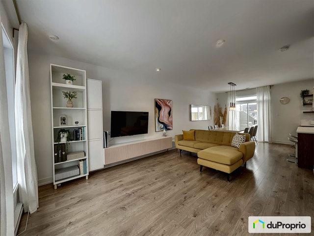 $535,000 - Condominium for sale in Longueuil (Vieux-Longueuil) — photo 3