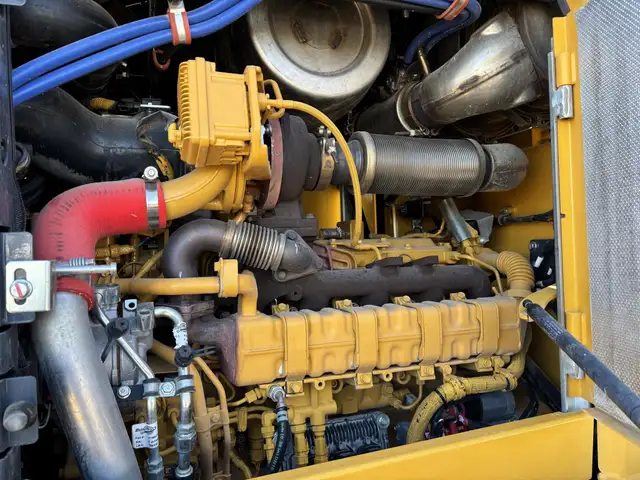 2019 DEERE 544L in Heavy Equipment in Lethbridge - Image 12