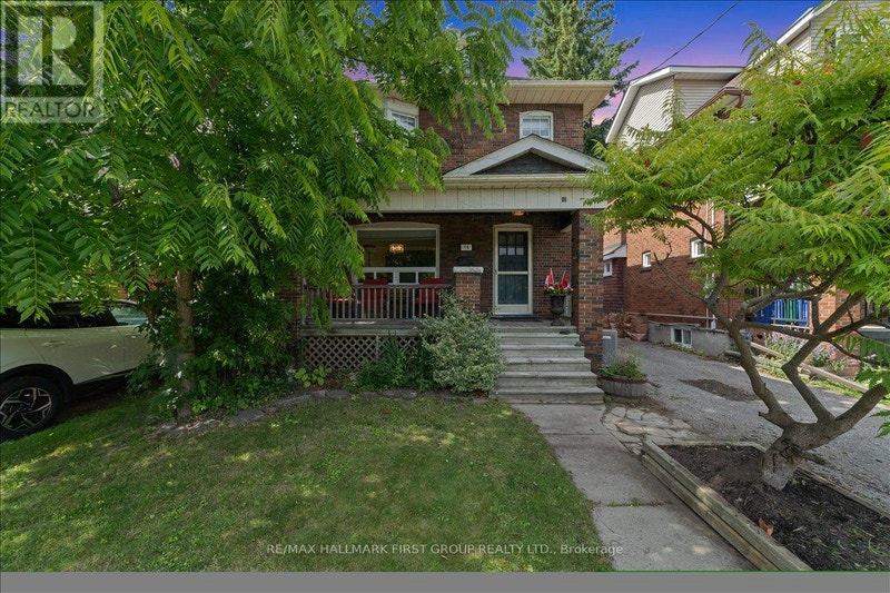 54 ARLINGTON AVENUE Oshawa, Ontario Houses for Sale Oshawa / Durham