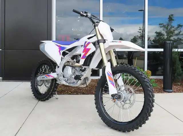 2024 Yamaha YZ450F in Dirt Bikes & Motocross in Cambridge - Image 2