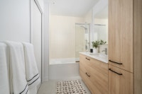 rental apartment for rent-logement locatif a louer-1 bedroom/chambre-3 1/2-1cc-metro Papineau-ville-... (image 6)