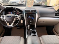 **CARS TRUCKS SUV 4X4 VAN AWD EDMONTON FINANCING AVAILABLE EASY FINANCING ** 2013 FORD EXPLORER XLT... (image 8)