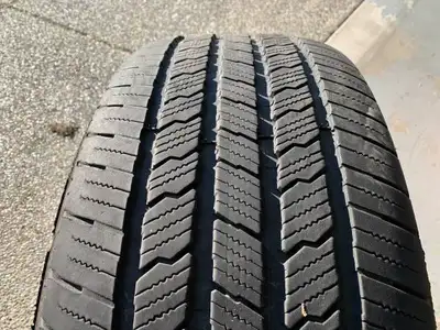 a nice all season michelin in great shape with good tread (1 TIRE ONLY) size 275/55/20 113H M S Mich...