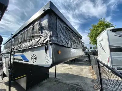Palomino Real-Lite soft side truck camper SS-1608 highlights: 55in.in. One-piece Door 20,000 BTU Fur...