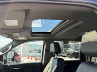 Rare Dually 3500HD Diesel, Denali Ultimate Pkg, Heads Up Display, Moonroof, Aftermarket Ground Clear... (image 7)
