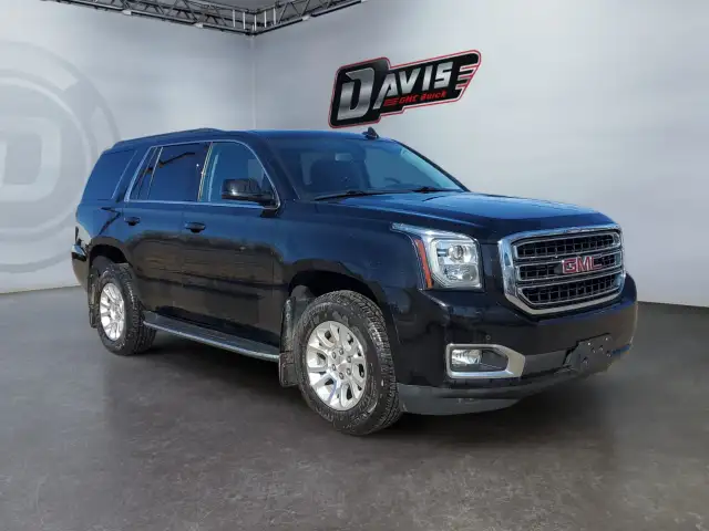 2020 GMC Yukon in Cars & Trucks in Medicine Hat - Image 7