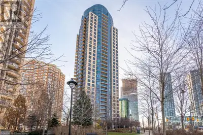 330 BURNHAMTHORPE Road W Unit# PH5 Mississauga, Ontario