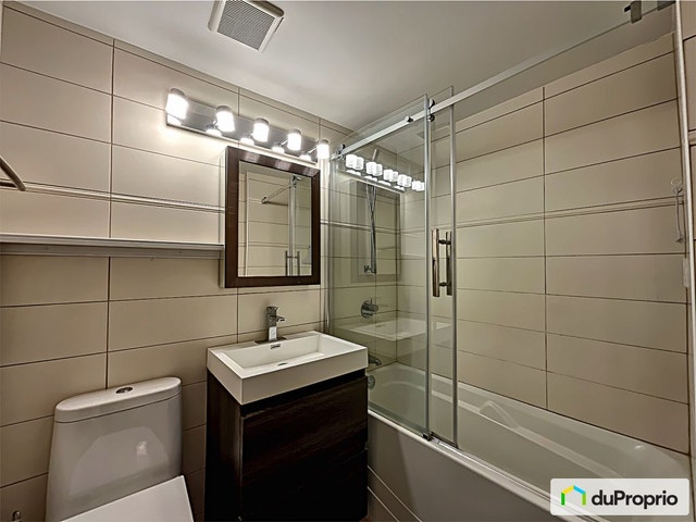 $459,620 - Condominium in Ville-Marie (downtown, old Mtl) — photo 3