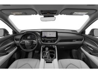 Vehicle DescriptionThis one-owner, Clean CARFAX Toyota Grand Highlander XLE AWD is a spacious and ve... (image 4)