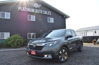 2017 HONDA RIDGELINE TOURING / RTL-E AWD CREW CAB Honda Reliability • Fully Loaded • BRAND NEW TIRES... (image 9)