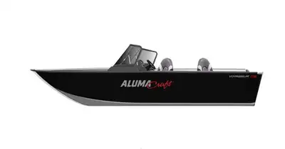 Stay high and dry behind the wheel of the Voyageur 175 Sport featuring captain helm and passenger si...