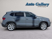 AWD | 1.5L turbocharged 4-cylinder engine | 8-speed auto transmission | Heated front seats | Power d... (image 5)