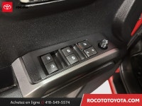 ... Engine: Moteur V6 L/100Km City: 13.0 L/100Km Hwy: 10.5 (image 9)