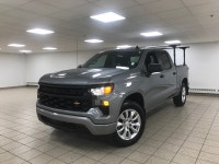 A major advantage of this 2024 Chevrolet Silverado 1500 CUSTOM is the way it blends everyday usabili... (image 1)