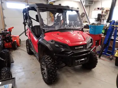Honda Pioneer 1000-5 Side-By-Side Utility Vehicle -2018 Honda Pioneer 1000 -987 Kms -Featuring a 999...