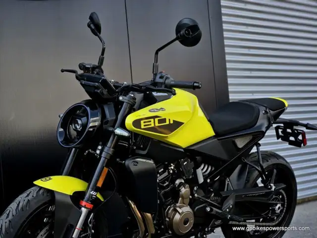 2025 Husqvarna Vitpilen 801 DEMO in Street, Cruisers & Choppers in Oshawa / Durham Region - Image 13