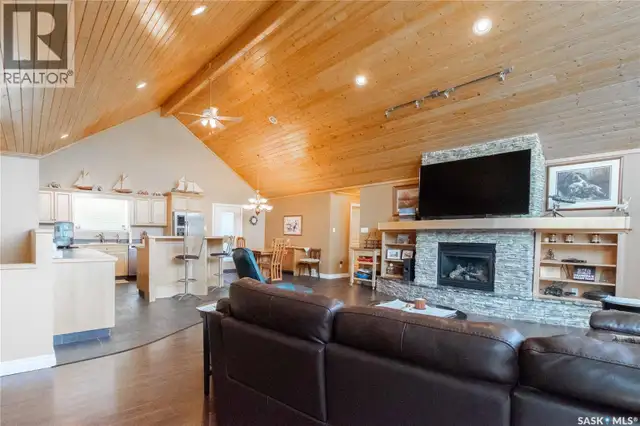 49 Taylor STREET Katepwa Beach, Saskatchewan in Houses for Sale in Regina - Image 7