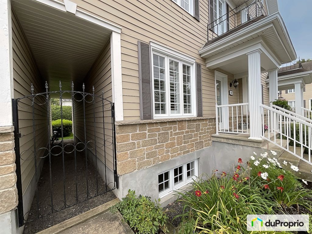 $425,000 - Townhouse for sale in St-Romuald — photo 2