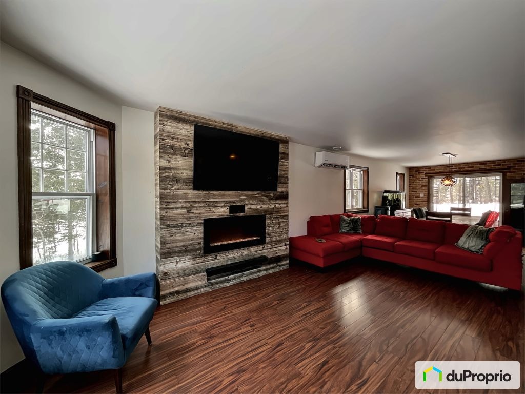$699,900 - Bungalow for sale in Sherbrooke (St-Élie-d'Orford) — photo 3