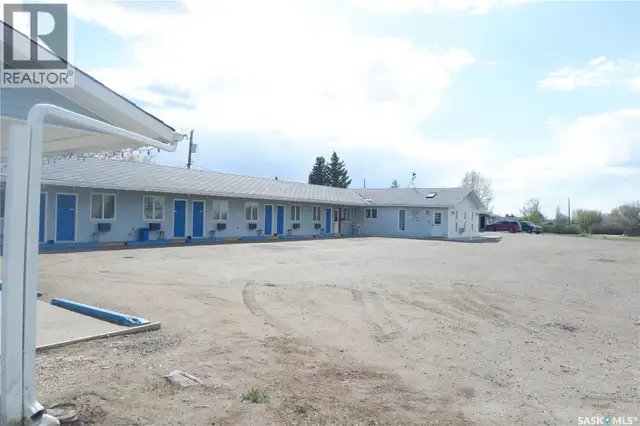 143 Railway AVENUE Coronach, Saskatchewan in Commercial & Office Space for Sale in Moose Jaw - Image 23