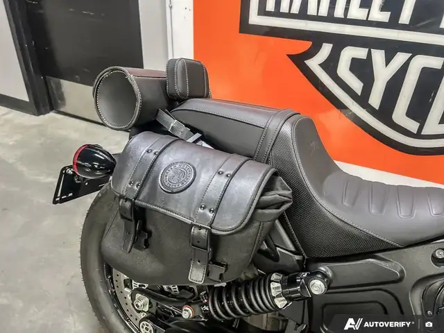 2022 Indian Motorcycle Scout(R) Bobber ABS Black Metallic in Street, Cruisers & Choppers in Calgary - Image 22