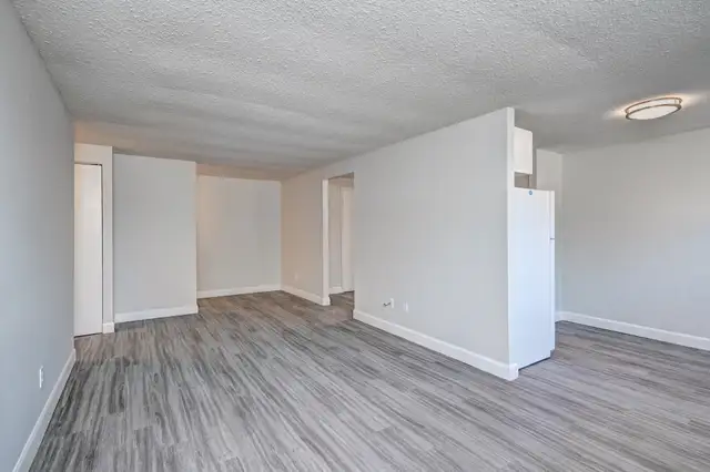 New Hamburg 1 Bedroom Apartment for Rent: in Long Term Rentals in Kitchener / Waterloo - Image 8