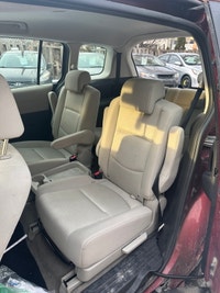 2010 Mazda 5 Grand Touring Year: 2017 Make: Mazda Model: Mazda 5 Mileage: 153,809 Km Transmission: A... (image 4)