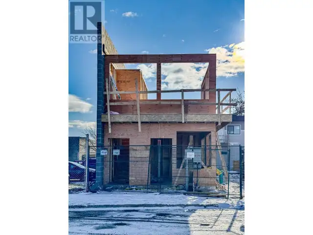 704 Cliff Avenue Enderby, British Columbia in Commercial & Office Space for Rent in Prince Rupert - Image 12