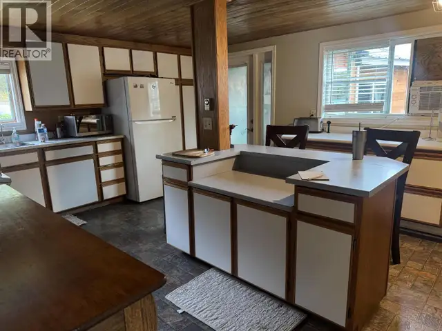 3168 COPELAND ROAD Quesnel, British Columbia in Houses for Sale in Quesnel - Image 4