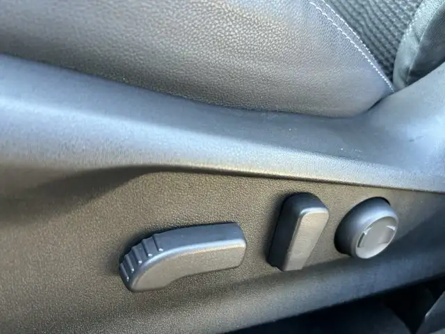 2023 Subaru Forester Touring | No Accidents | Panoramic Roof in Cars & Trucks in Hamilton - Image 14