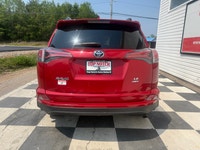 A dependable compact SUV with a spacious interior, efficient performance, and practical features, of... (image 4)