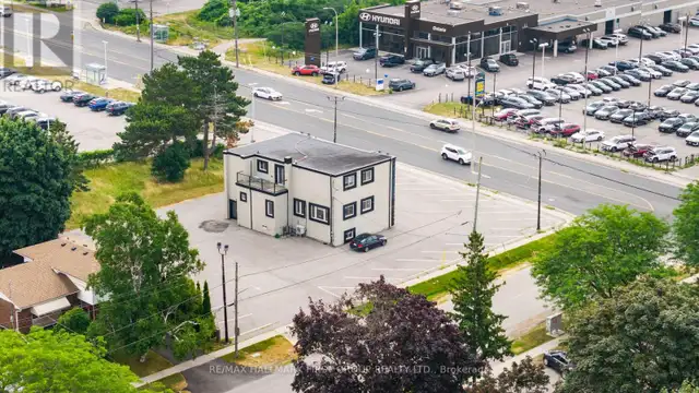 1 - 1400 DUNDAS STREET E Whitby (Blue Grass Meadows), Ontario in Commercial & Office Space for Rent in Oshawa / Durham Region - Image 6