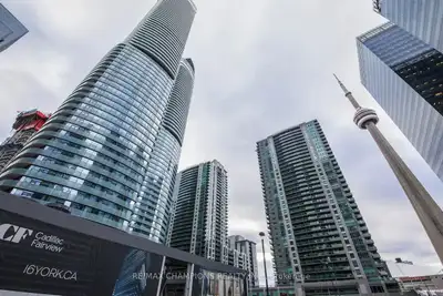 Price: $569,900 / $2,162/mo @@@Luxurious One Bedroom plus Den Condo Located at Prime Location of Dow...