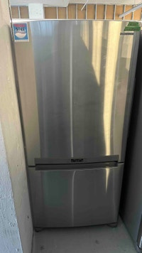 3247-Réfrigérateur Samsung congélateur en bas fridge profondeur City of Montréal Greater Montréal Preview