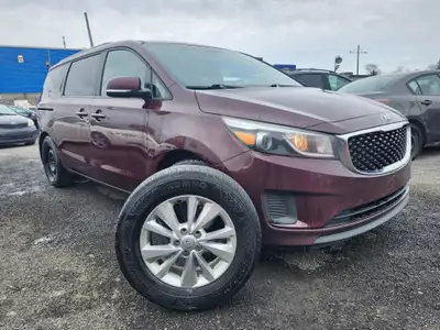 GARANTIE 1 ANS CREDIT DIRECT EN LIGNE AU WWW.AUTO-INTERNET.CA WOW 2016 KIA SEDONA 8 PASSAGER TOUT EQ...
