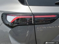 Advertised price is the cash purchase price only and may not be compatible with lease or finance off... (image 9)