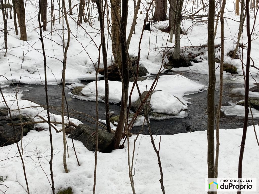 $126,600 - Residential Lot for sale in St-Hippolyte — photo 2