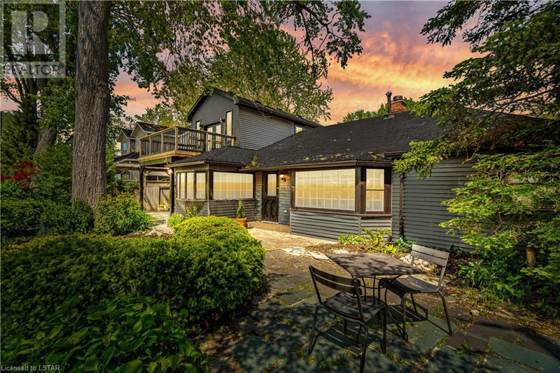 2016 JAMES Street E Brights Grove, Ontario Houses for Sale Sarnia