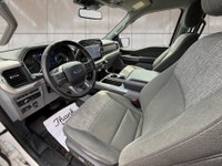 2023 Ford F-150 SuperCrew Built to handle work, family life, and everything in between, this 2023 Fo... (image 7)