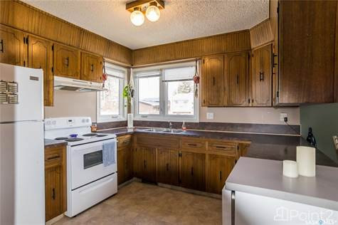 57 Crocus ROAD in Houses for Sale in Moose Jaw - Image 4