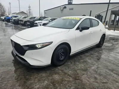 Jamais accidenté, 1 propriétaire. Nos véhicules sont inspectés. Financement 1ère, 2e et 3e chance au...