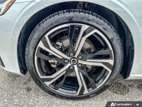 Beautiful Near New S60 Sedan! Climate package - Headlight cleaning - Heated rear seats - Heated stee... (image 8)