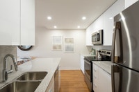 1 bedroom suites in Metrotown at Horizon Towers- View your new home today! Current Incentive: 1 Mont... (image 4)