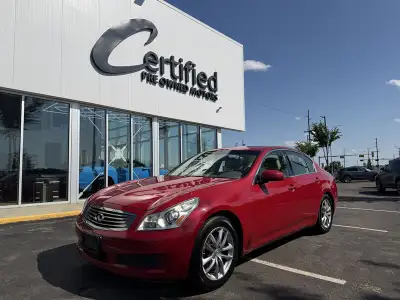 Enjoy the perfect blend of luxury, performance, and reliability with this 2007 INFINITI G35 Journey....
