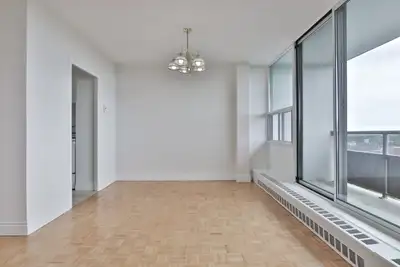 2-Bed Unit - 70 Cambridge About Rosedale East - 50 & 70 Cambridge Avenue The Rosedale East buildings...