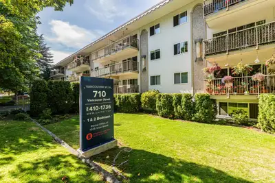 Vancouver Villa - 2 Bedroom available at 710 Vancouver Street, V