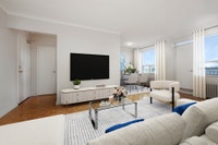 Live well at Glen Park Apartments; perfectly located at Dufferin Street and Lawrence Avenue. Steps t... (image 4)
